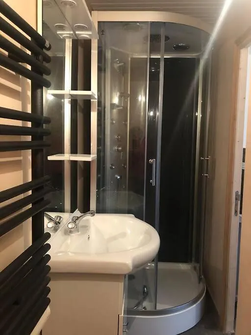 Апартаменты Studio Des Champs Монтелимар